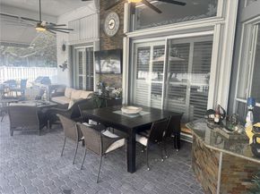 13707 NW 21st St, Pembroke Pines FL 33028