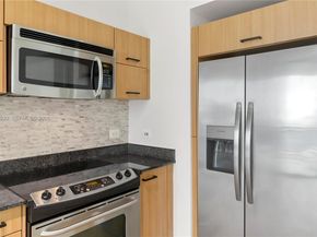 350 S Miami Ave 3413, Miami FL 33130