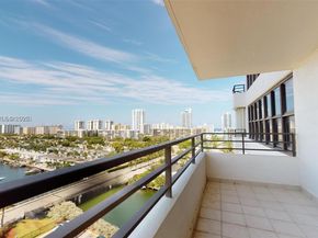 2500 Parkview Dr 1207, Hallandale Beach FL 33009