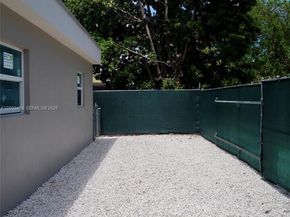 2637 NW 23rd Ct, Miami FL 33142