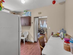 2637 NW 23rd Ct, Miami FL 33142