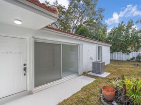 16907 SW 142nd Pl, Miami FL 33177