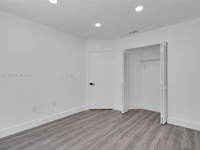 16907 SW 142nd Pl, Miami FL 33177