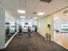 1750 N Bayshore Dr 5505, Miami FL 33132