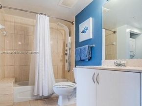 1750 N Bayshore Dr 5505, Miami FL 33132