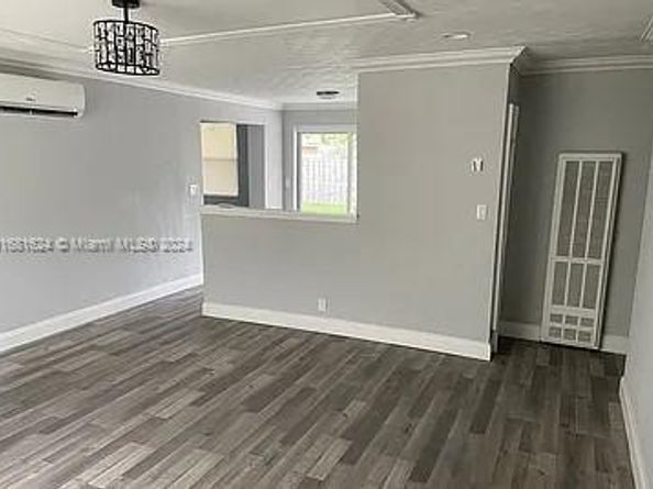 931 NE 23rd St, Pompano Beach FL 33064