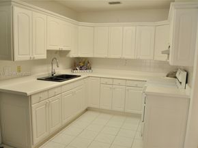 1301 W 61st Pl, Hialeah FL 33012