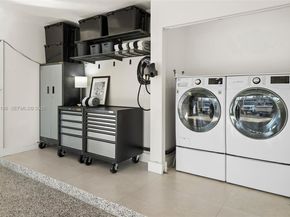 519 Layne Blvd, Hallandale Beach FL 33009