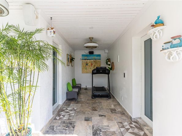 444 SW 64th Ave, Miami FL 33144