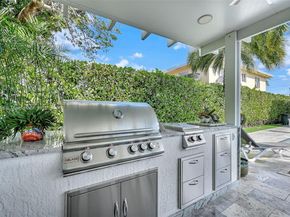 444 SW 64th Ave, Miami FL 33144