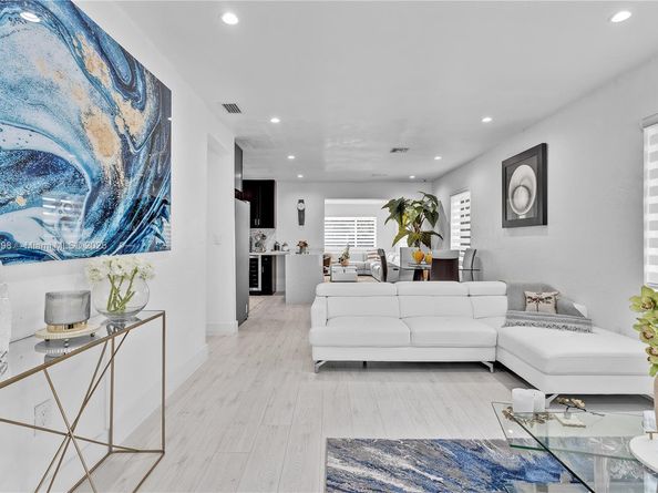 444 SW 64th Ave, Miami FL 33144