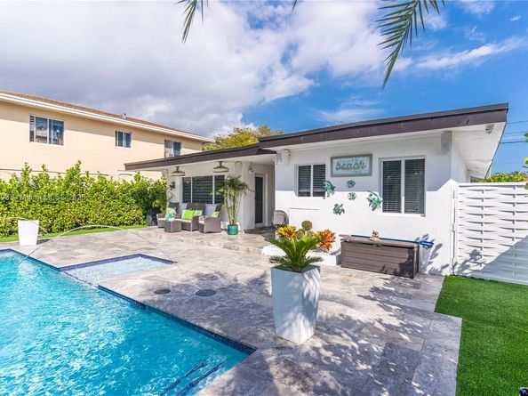 444 SW 64th Ave, Miami FL 33144