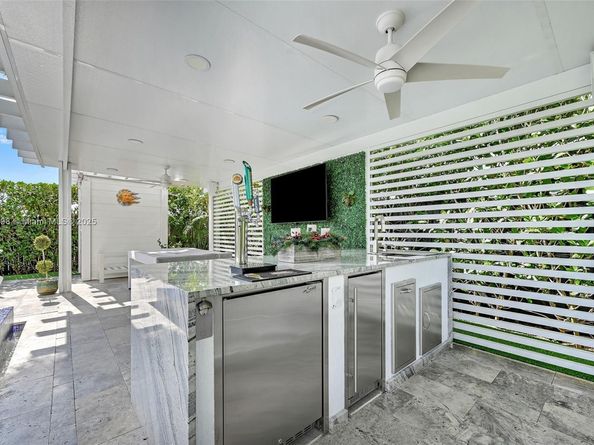 444 SW 64th Ave, Miami FL 33144