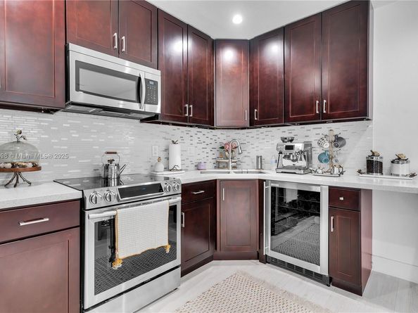 444 SW 64th Ave, Miami FL 33144