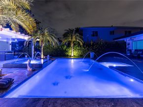 444 SW 64th Ave, Miami FL 33144