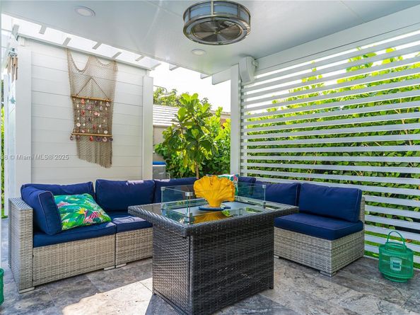 444 SW 64th Ave, Miami FL 33144