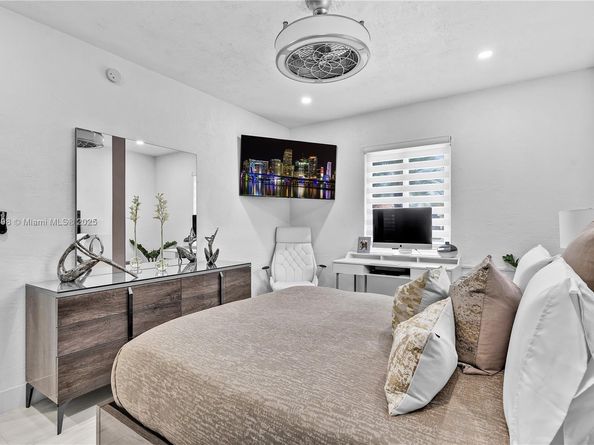 444 SW 64th Ave, Miami FL 33144