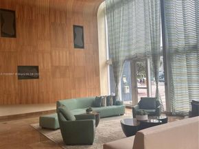 50 Biscayne Blvd 4706, Miami FL 33132