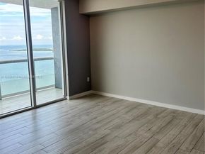 50 Biscayne Blvd 4706, Miami FL 33132
