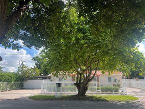 1311 SW 102nd Ct, Miami FL 33174