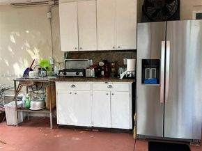1311 SW 102nd Ct, Miami FL 33174