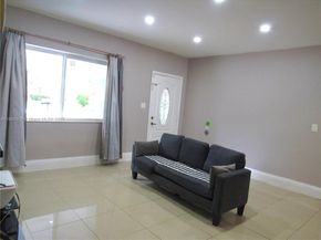 15021 NE 11th Ave, Miami FL 33161