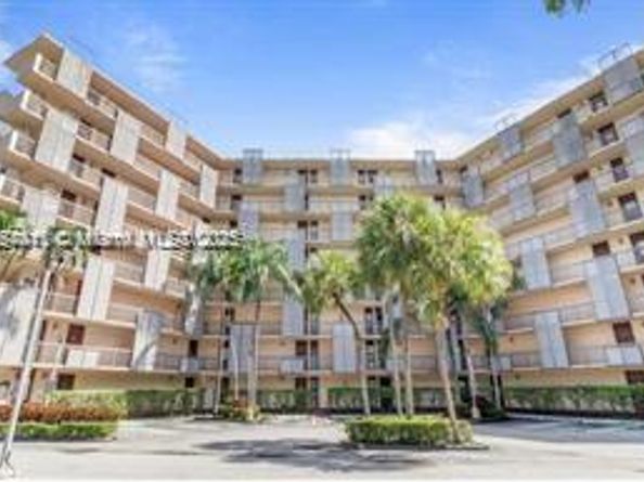 3301 N Country Club Dr 112, Aventura FL 33180