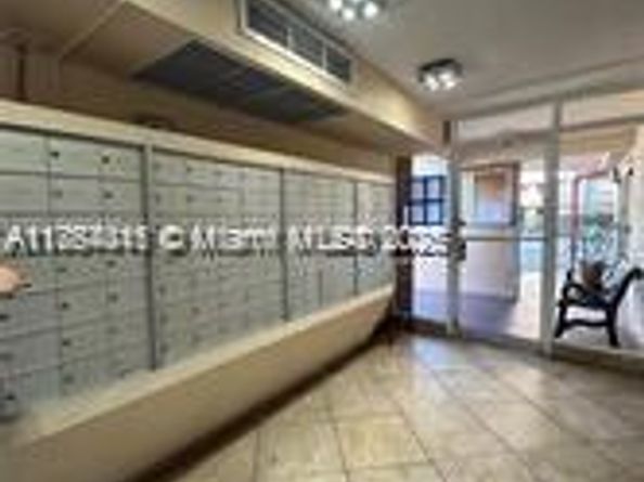 3301 N Country Club Dr 112, Aventura FL 33180