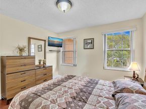 1892 SW 148th Way, Miramar FL 33027