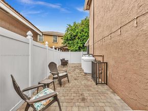 1892 SW 148th Way, Miramar FL 33027