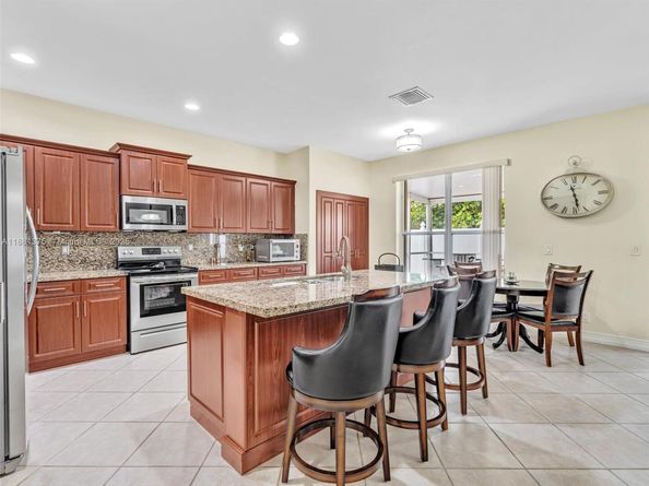 1892 SW 148th Way, Miramar FL 33027