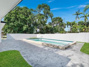 2115 NW 129th St, Miami FL 33167