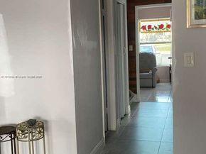 10454 NW 5th Ter 430, Miami FL 33172