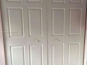 10454 NW 5th Ter 430, Miami FL 33172