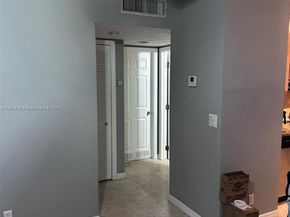 530 NE 15th Ct 1, Fort Lauderdale FL 33304