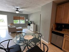 530 NE 15th Ct 1, Fort Lauderdale FL 33304
