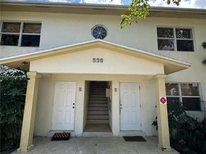 530 NE 15th Ct 1, Fort Lauderdale FL 33304