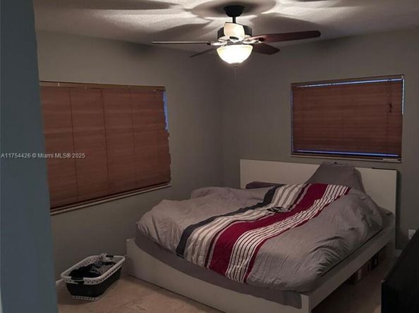 530 NE 15th Ct 1, Fort Lauderdale FL 33304