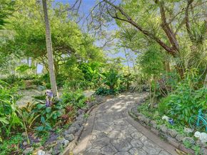 900 SW 128th Ave 103D, Pembroke Pines FL 33027