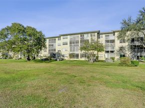 900 SW 128th Ave 103D, Pembroke Pines FL 33027