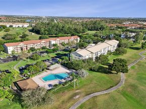 900 SW 128th Ave 103D, Pembroke Pines FL 33027