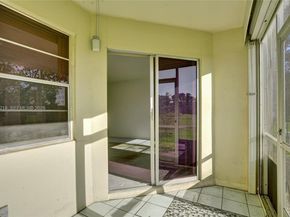 900 SW 128th Ave 103D, Pembroke Pines FL 33027