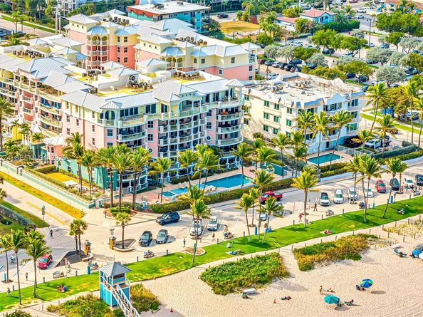 2051 SE 3rd St 407, Deerfield Beach FL 33441