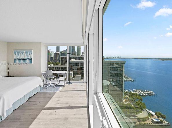 2101 Brickell Ave 2306, Miami FL 33129