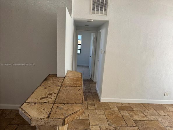 524 SW 22nd Ave, Fort Lauderdale FL 33312