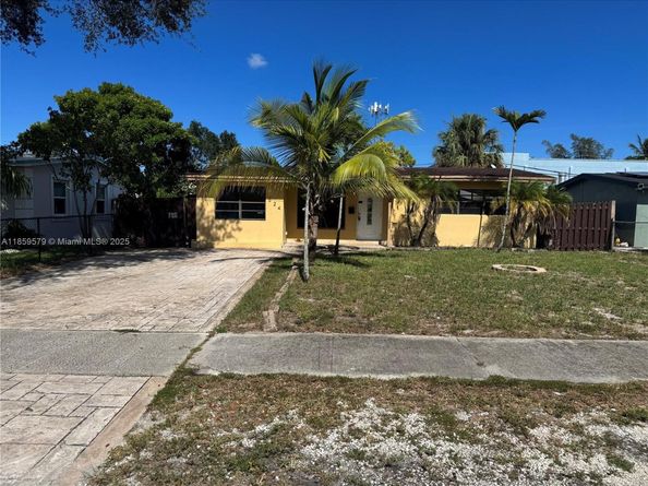 524 SW 22nd Ave, Fort Lauderdale FL 33312