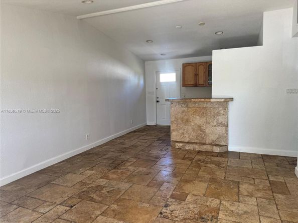 524 SW 22nd Ave, Fort Lauderdale FL 33312
