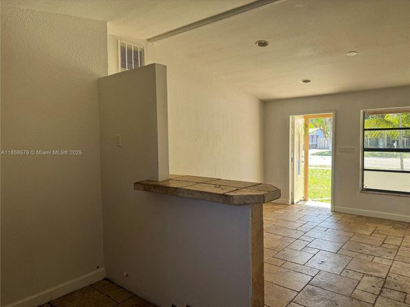 524 SW 22nd Ave, Fort Lauderdale FL 33312