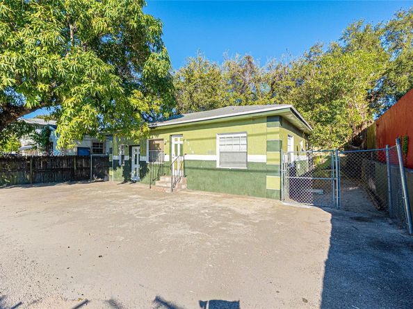4719 NW 32nd Ave, Miami FL 33142