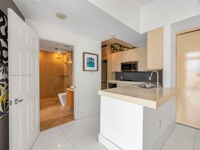 1155 Brickell Bay Dr PH204, Miami FL 33131